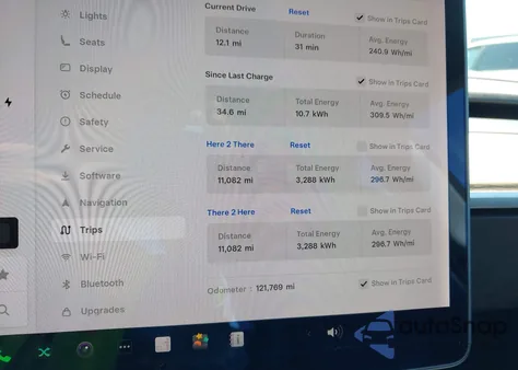 2018 Tesla Model 3 z USA, uszkodzony, nr VIN 5YJ3E1EB8JF105256